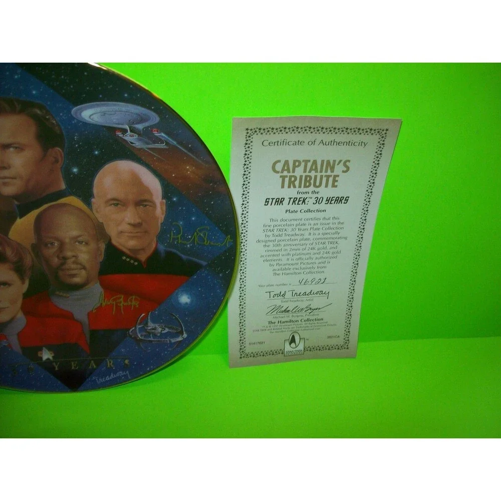 Star Trek Collector Plate Hamilton Numbered Captains Tribute COA Kirk Enterprise
